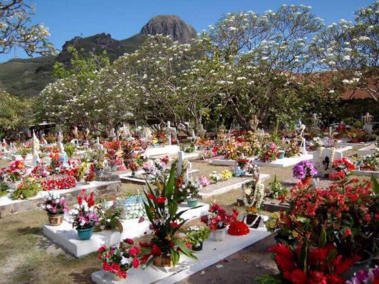 cimetieres-et-monuments-dans-les-Antilles